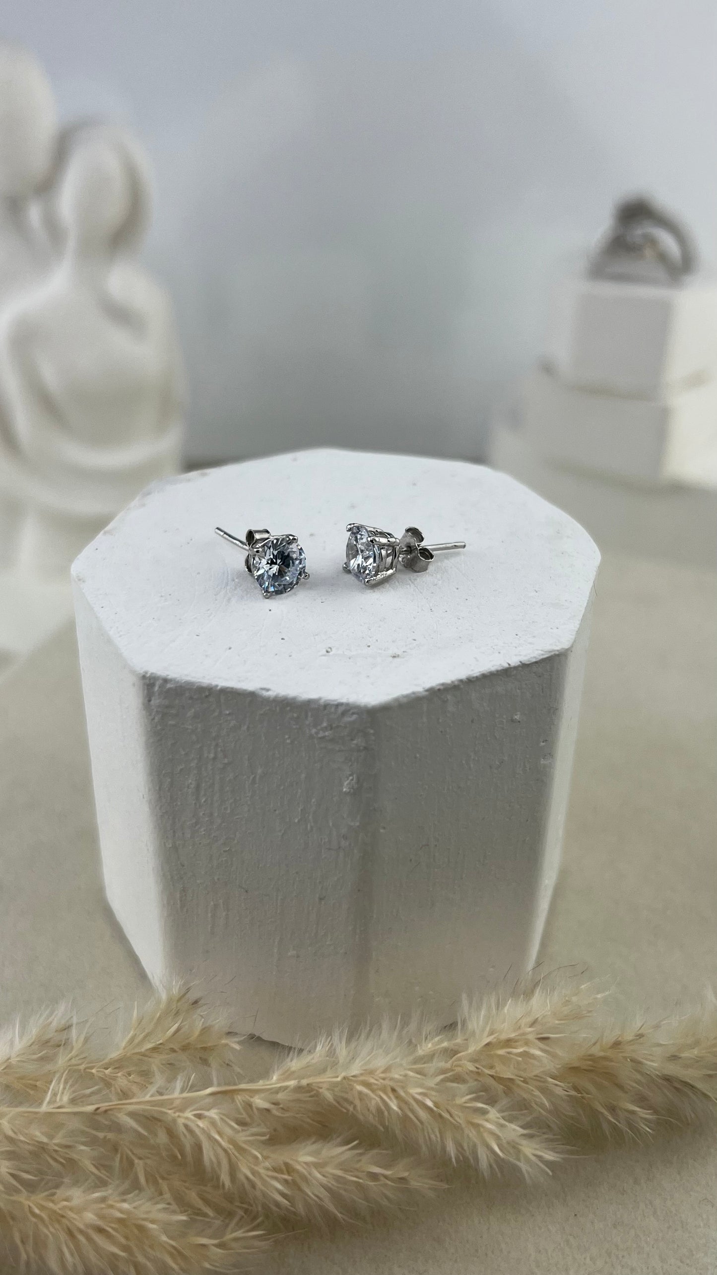 Earrings Nexus