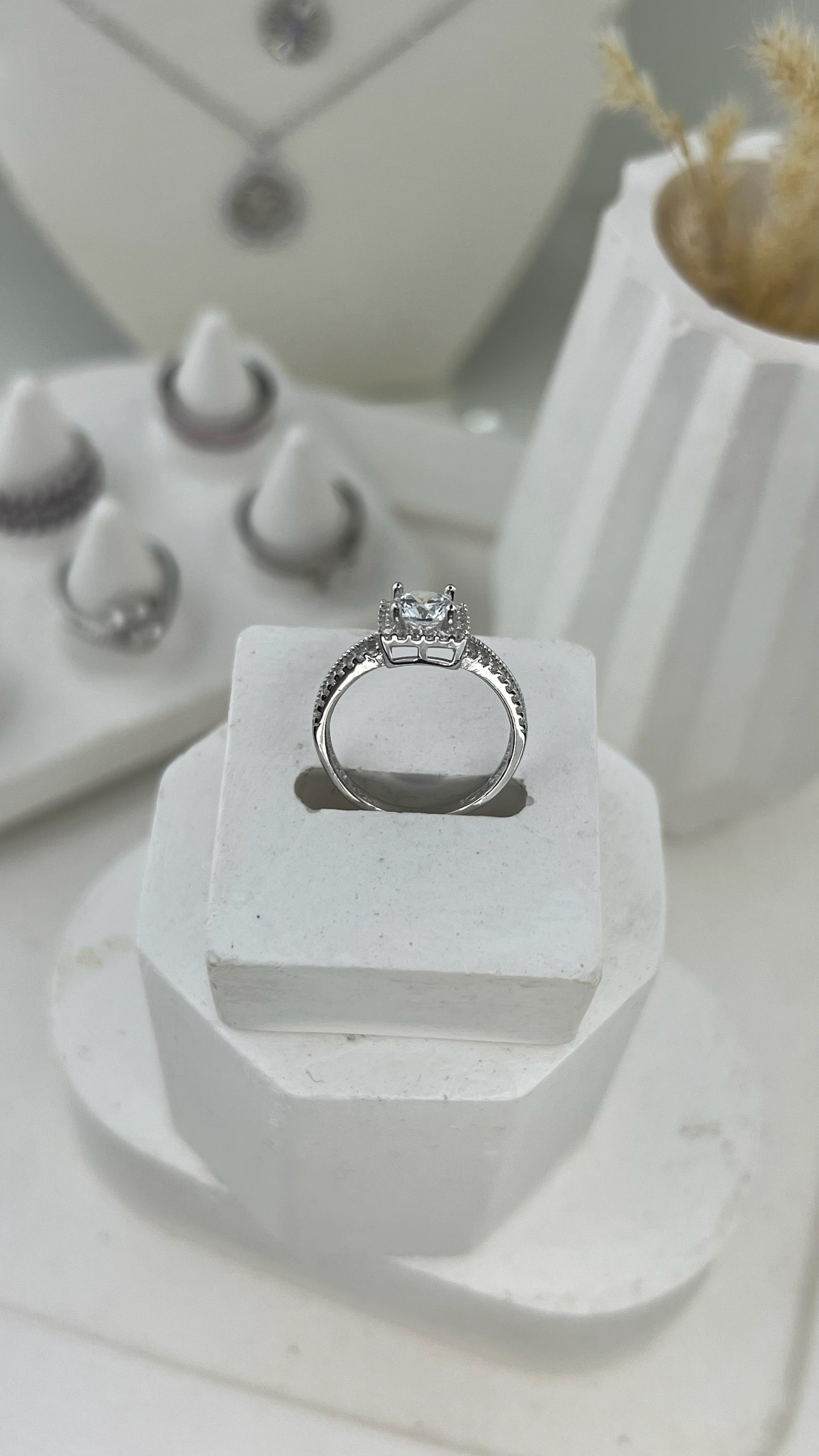 Ring Dalya