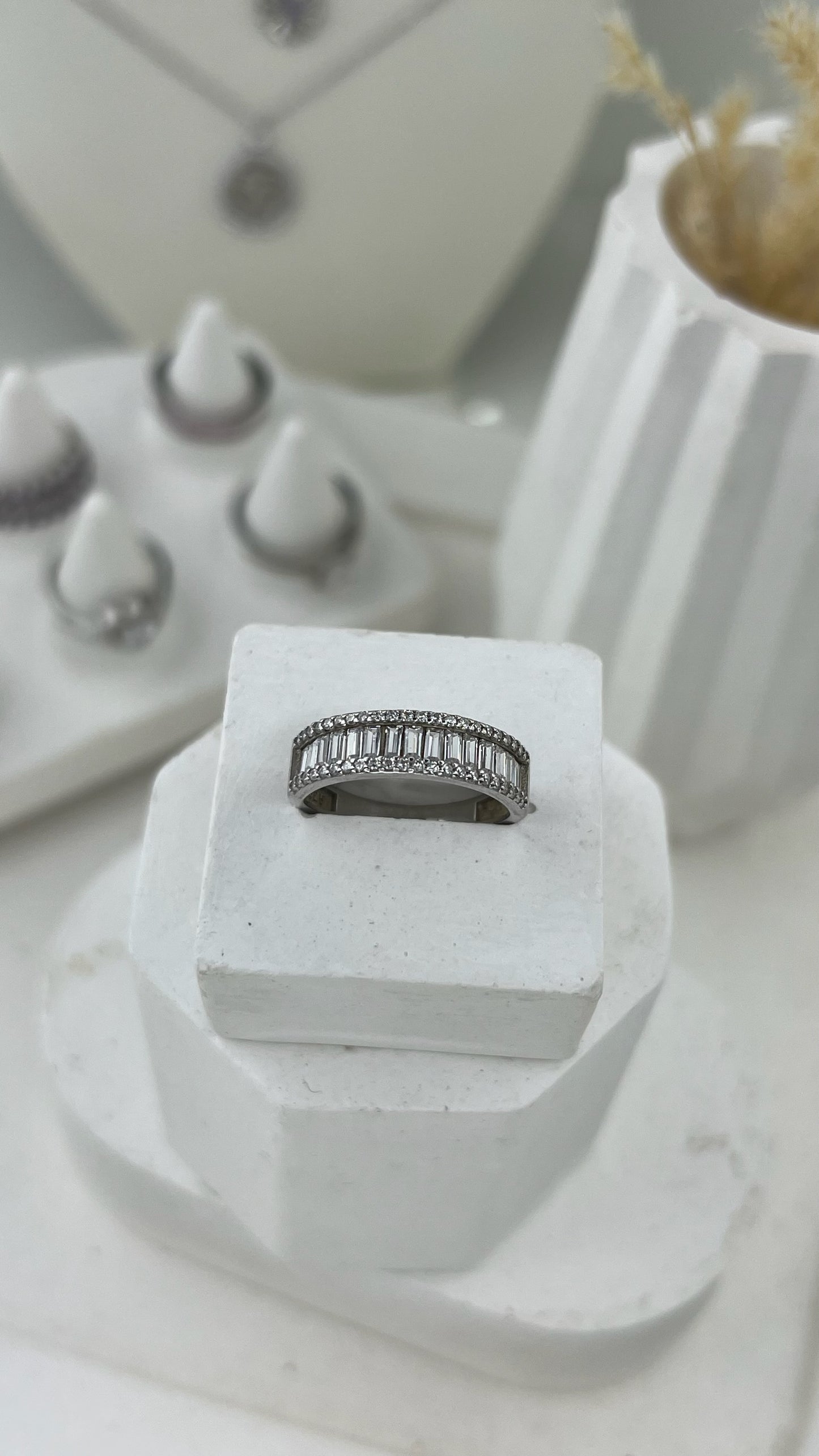 Ring Lilia (White)