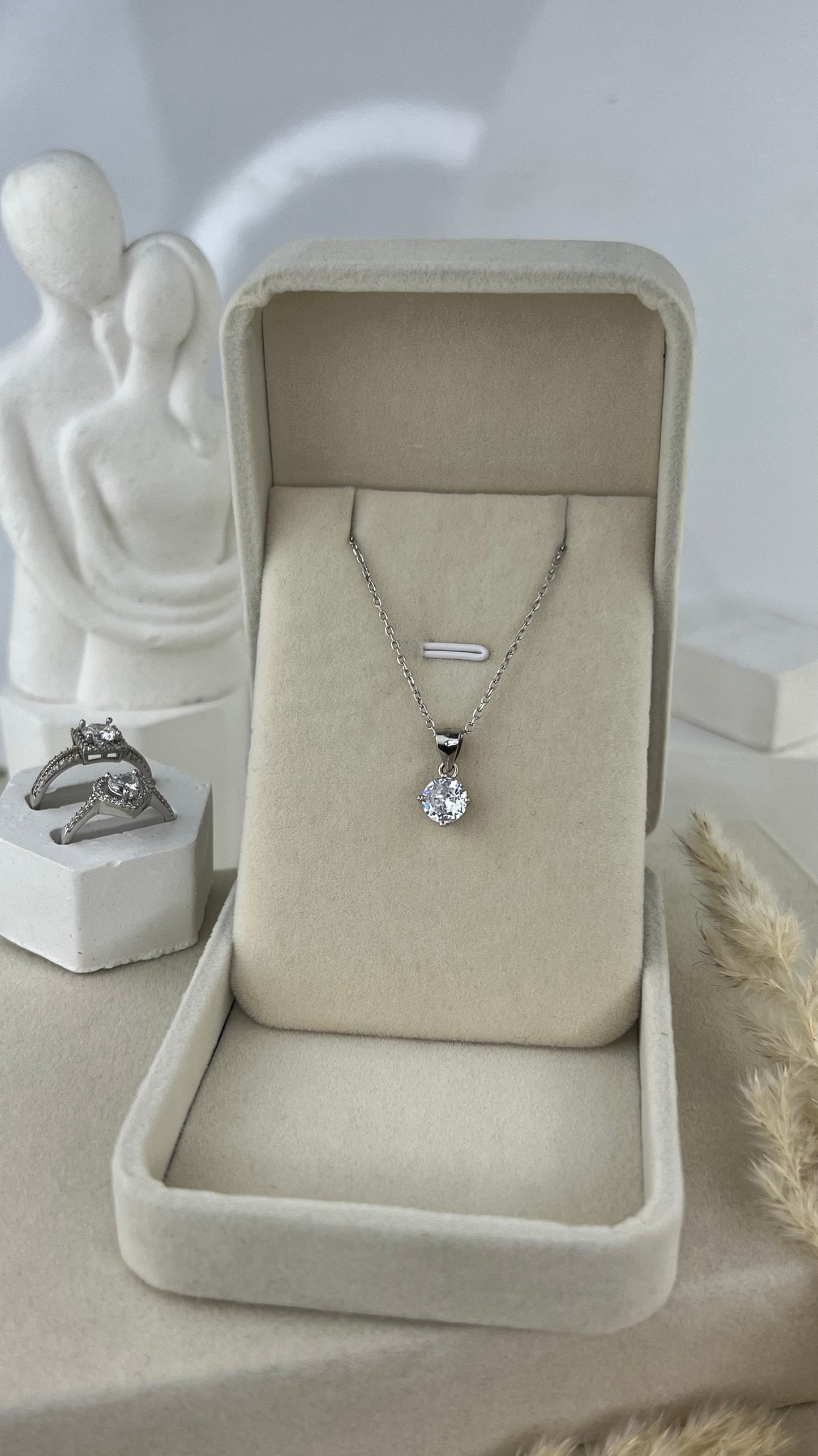 Necklace Nexus