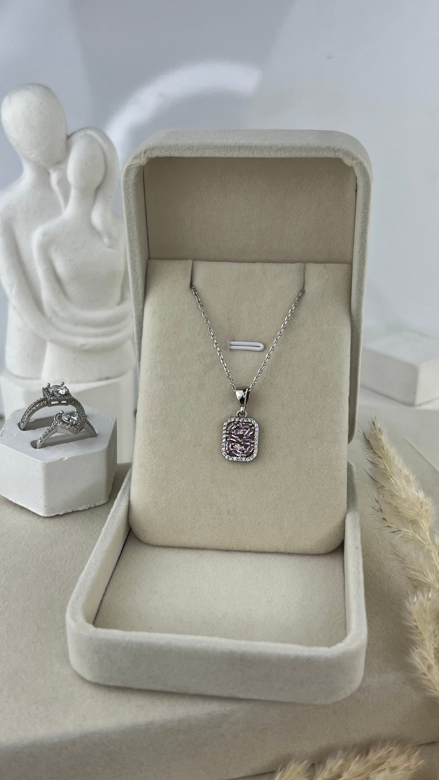 Necklace Rosy