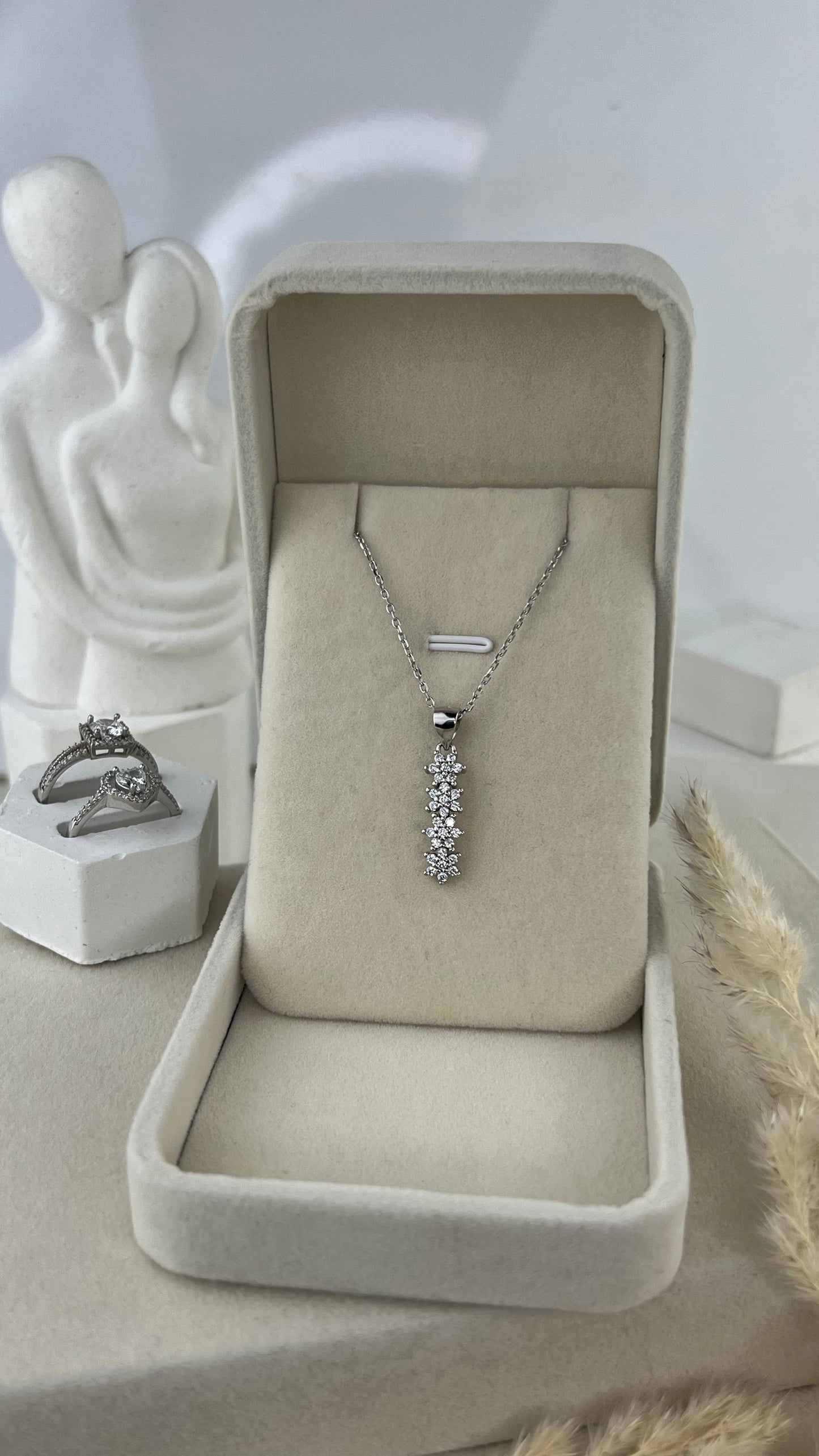 Necklace Blossom