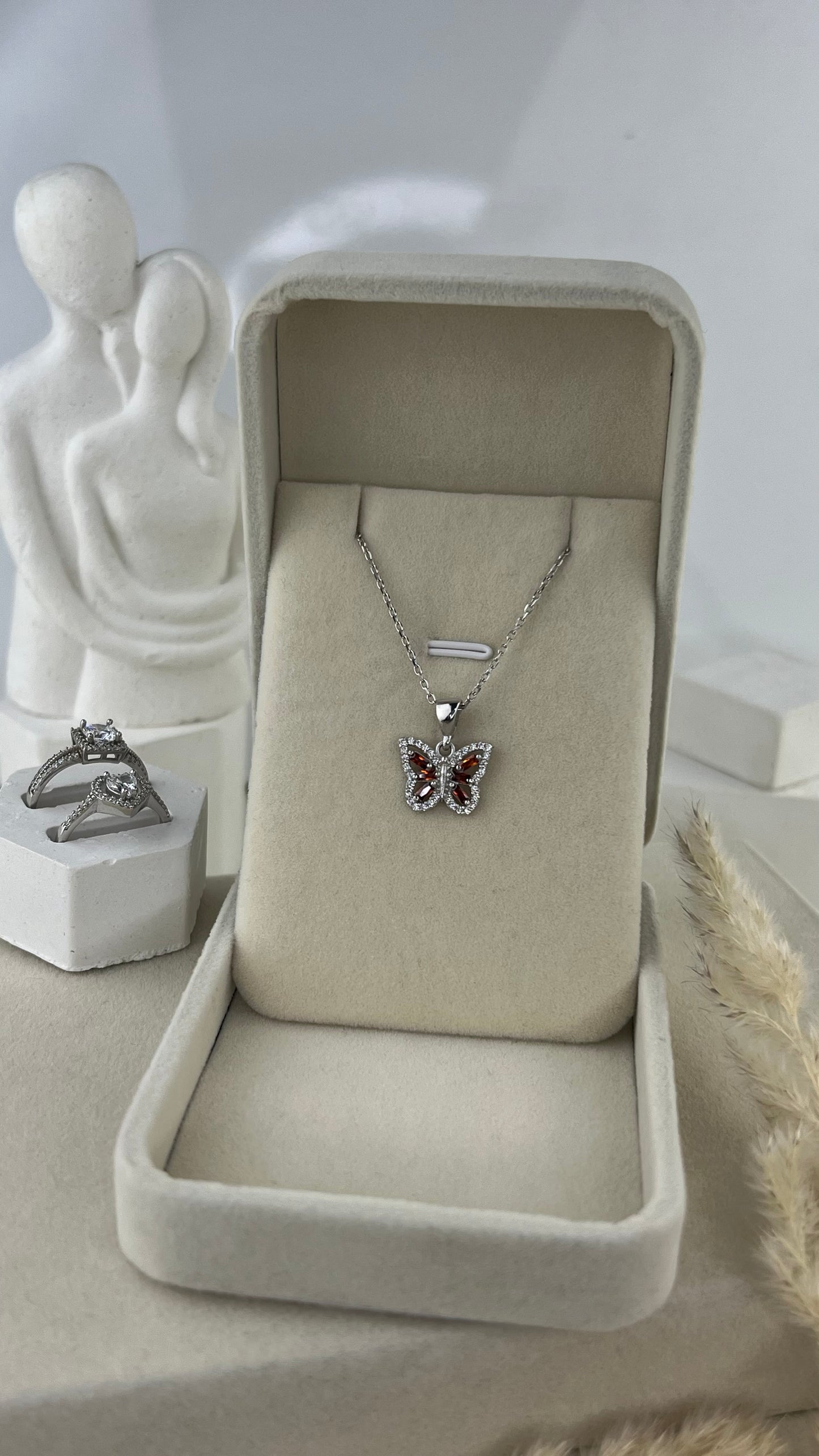 Necklace Yara (Orange)